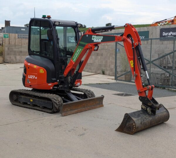 Kubota U27